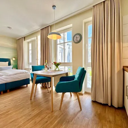 Gemuetliches In Mit Balkon * Sellin (Rugen)